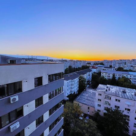 Taste Of Iasi - Two Room Apartment - Central - Sunset Touch מראה חיצוני תמונה